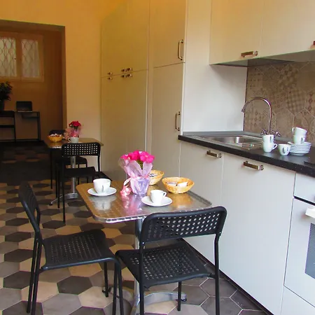 Termini Guesthouse-3